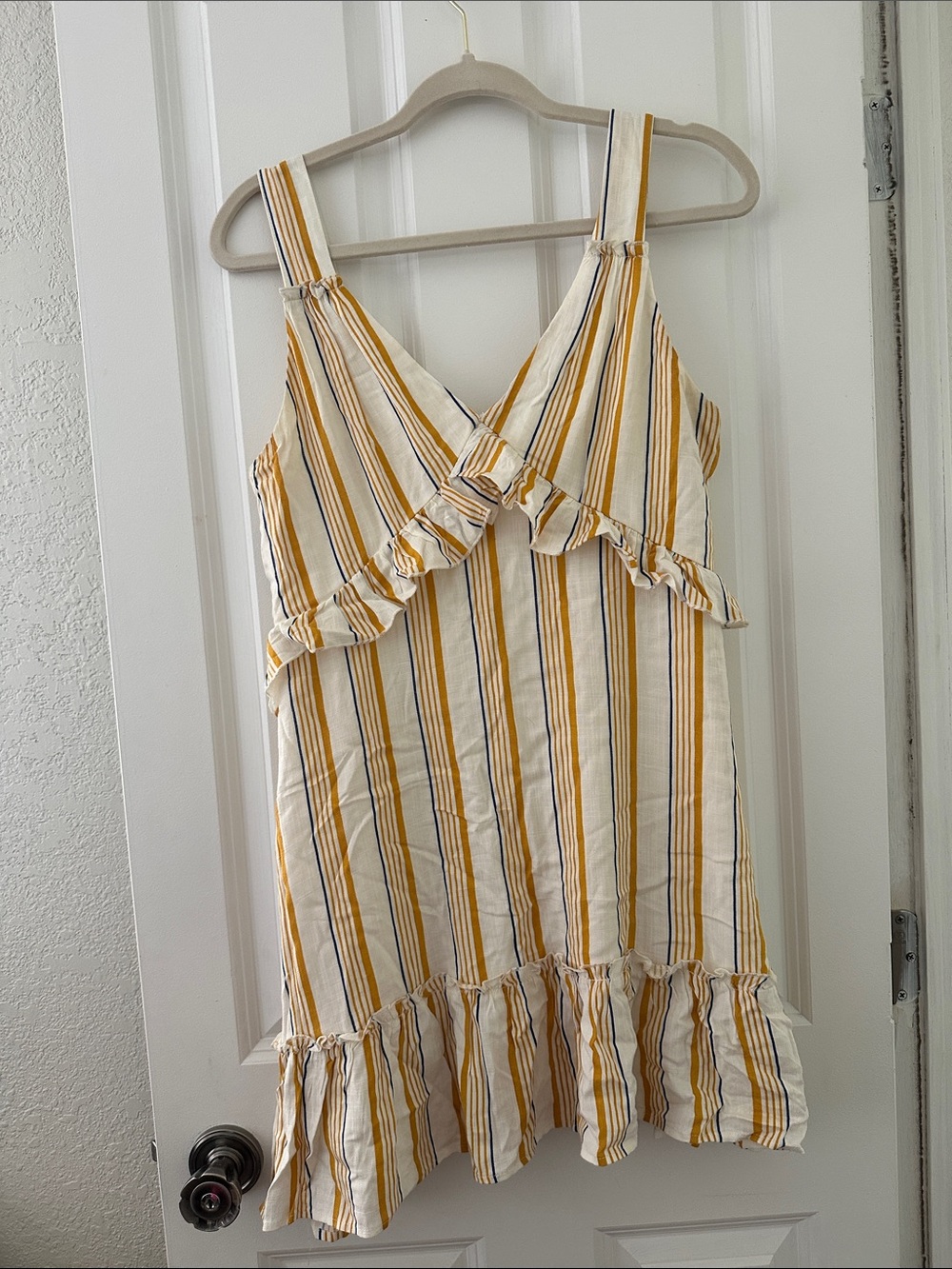 Altar'd State Dress ✨